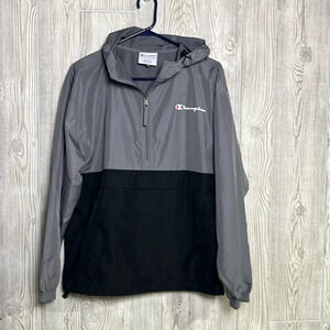 Men’s Champion quarter zip pullover windbreaker with hood Front zip pocket SizeM